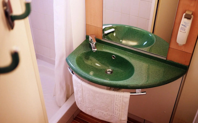 Brit Hotel Confort Mulhouse Centre
