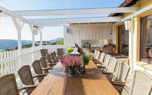 Beautiful Holidayhome With Sauna and Terrace
