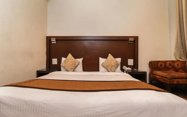 OYO 644 Hotel Haris Court