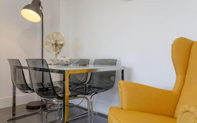 Gorgeous Duplex Near Canary Wharf, Excel & O2