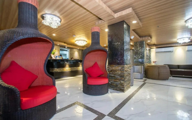 Diamond Water Edge Resort