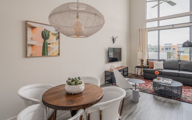 Tempe Luxury Apartments by WanderJaunt