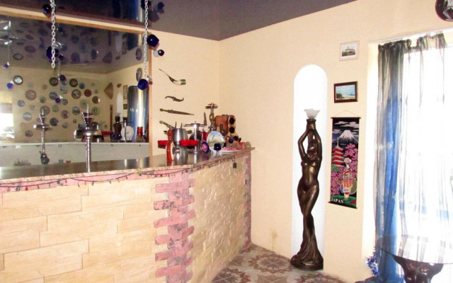 Замок (Астраханская обл)