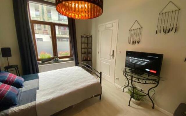 Place Jourdan Petit Appartement