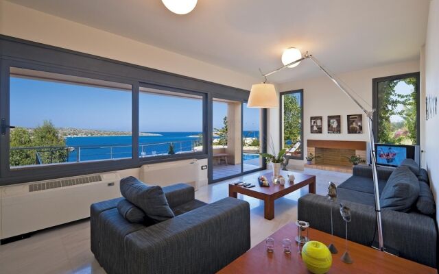 Chloe Seafront Villa