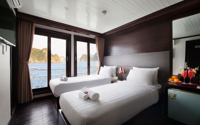 Halong Aclass Stellar Cruise