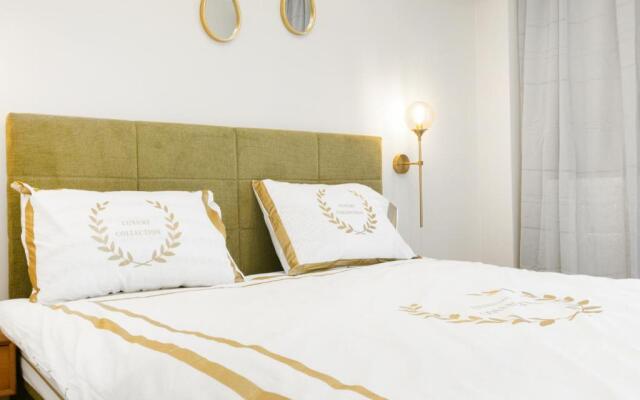 NEW #5 DESIGN LUXURY apt
