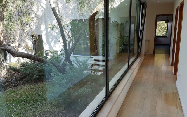 Aroeira Paradise Villa by Host-Point