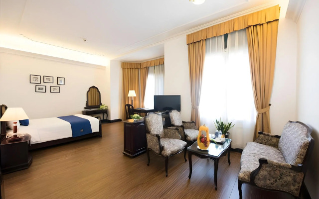 Hoa Binh Hotel