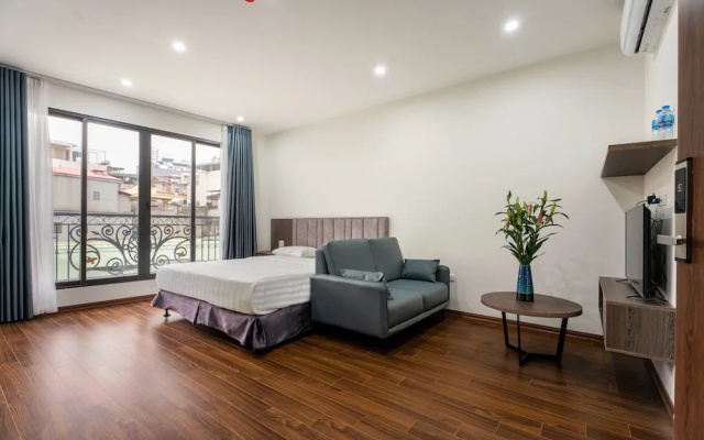 Granda Lake View Hotel & Apartment