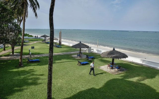 North Coast Beach Hotel