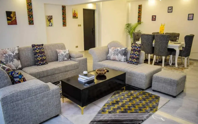 Lux Suites Royal Oaks Residency
