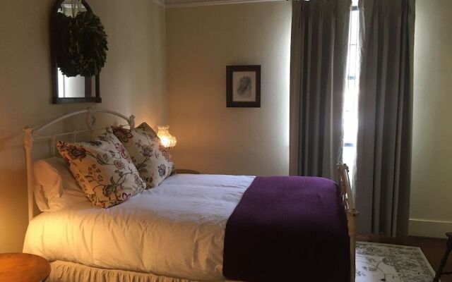 Wolf Creek Inn & Tavern