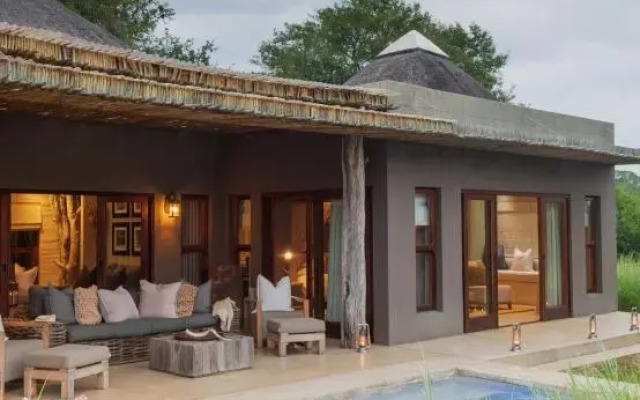Sabi Sabi Bush Lodge