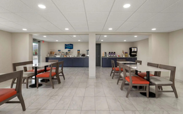 Clarion Pointe Kimball