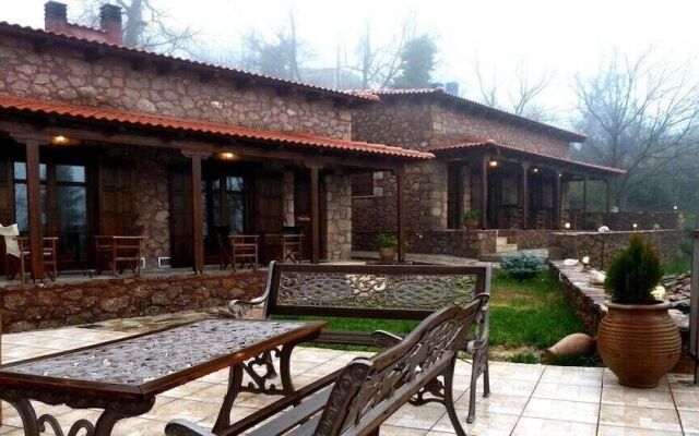 Paliokastro Guesthouse