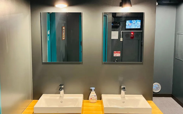 Hinode Kagurazakaekimae Hotel