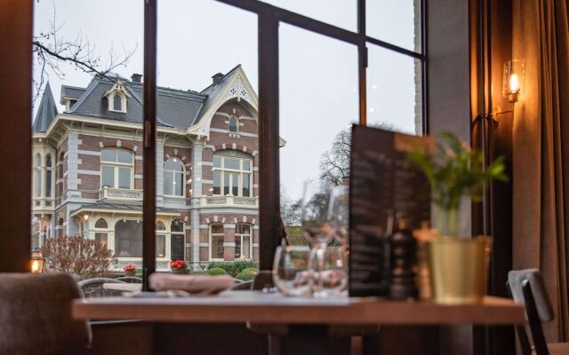 Hotel De Zwaan Delden