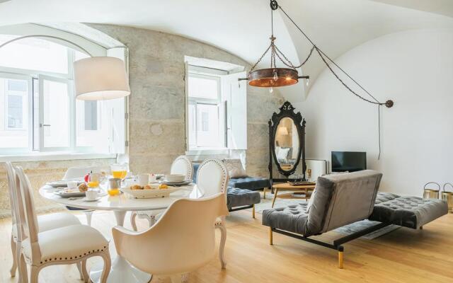 Almaria-Edifcio da Corte