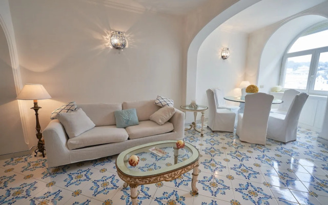 L'Abate Luxury Apartment