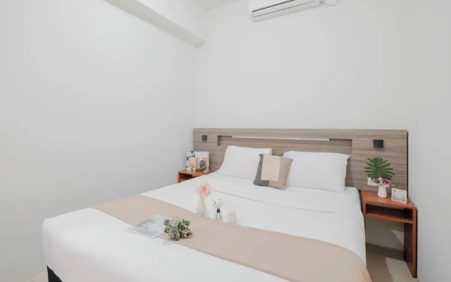 Warm And Comfy 2Br Apartment At Vittoria Residence