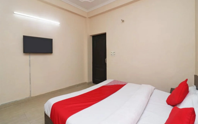 Queen Residency By OYO Rooms