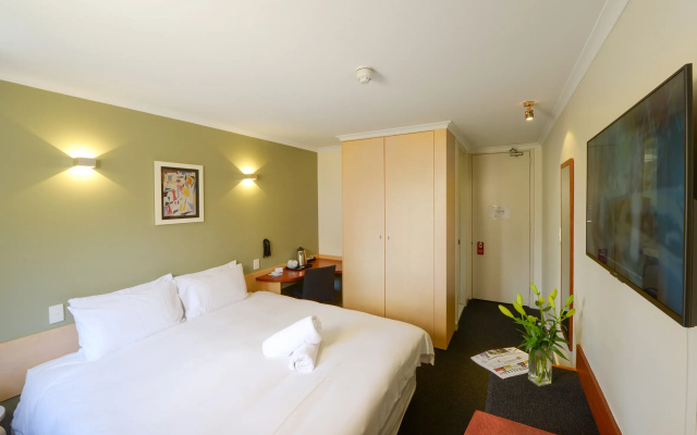 Sullivans Hotel