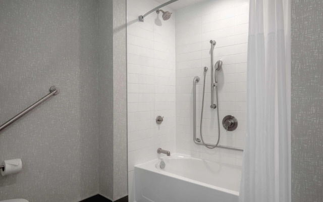 Hampton Inn by Hilton Brampton Toronto