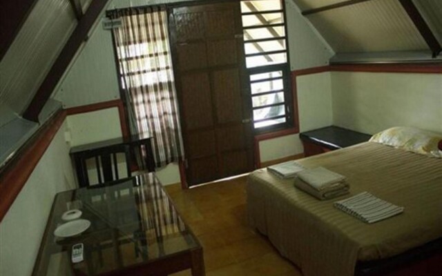 Kadaloram Beach Resort