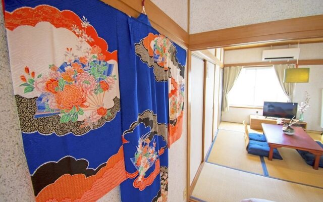 Guest House in Momodani (204-2)