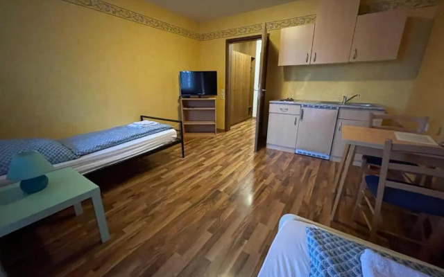 Beny Hotel Restaurant