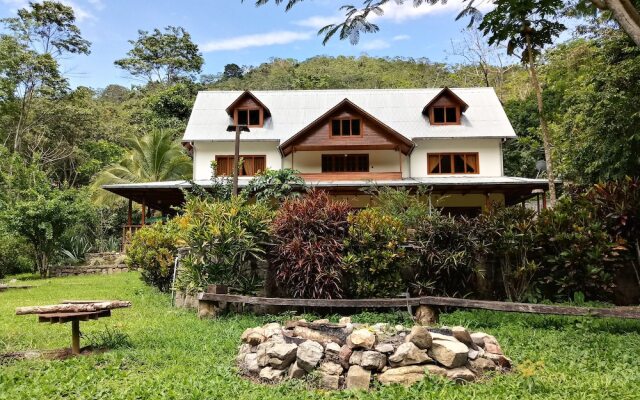 Cerro La Sal Ecolodge