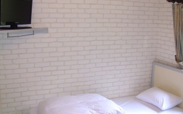 Lady Diana & St. Georges