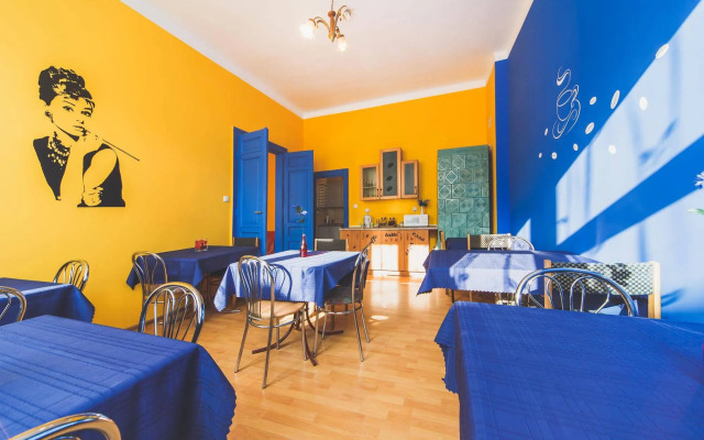 Tara Hostel