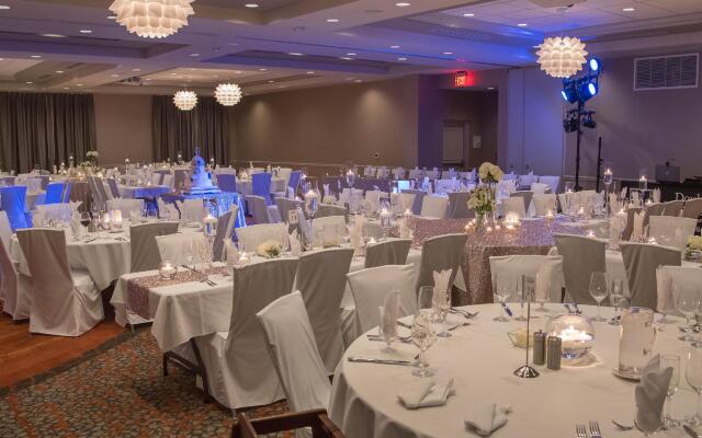 Holiday Inn Hotel & Suites Davenport by IHG