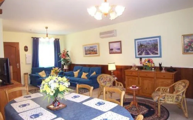 Santi Expertimmo - Orinella Azzura