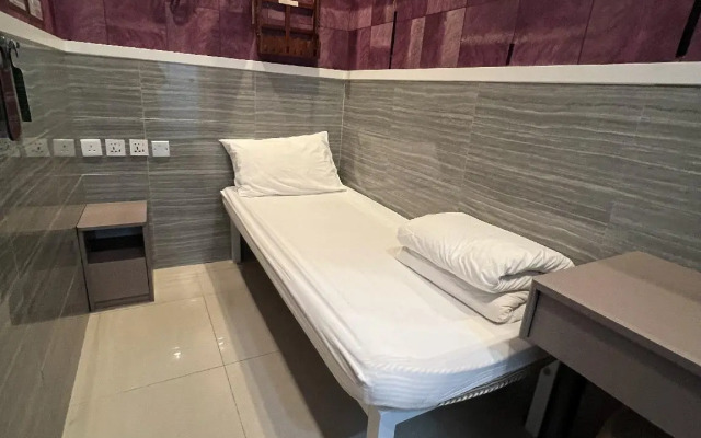 HK Peaceful Guesthouse