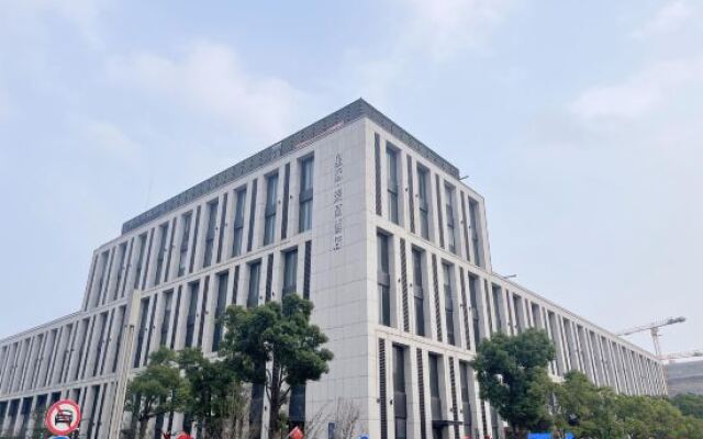 Interstellar Mei Gao Hotel