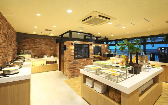 Yokohama Heiwa Plaza Hotel