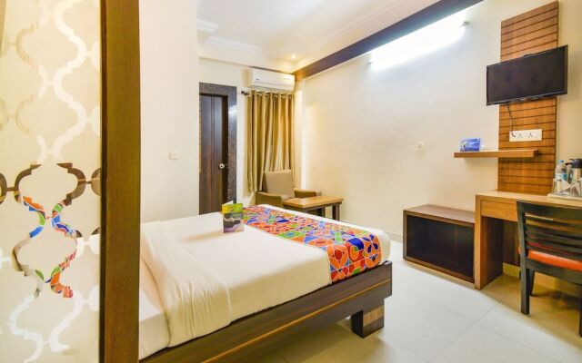 OYO 1144 Hotel Royal Sun palace