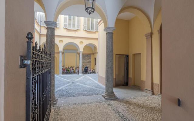 Suite Del Vescovo - by MyHomeInComo