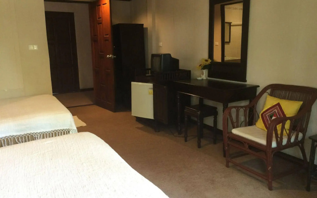 Mae Hong Son Mountain Inn Hotel & Resort