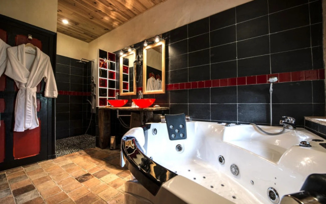 Château de l'Abbaye de Moreilles