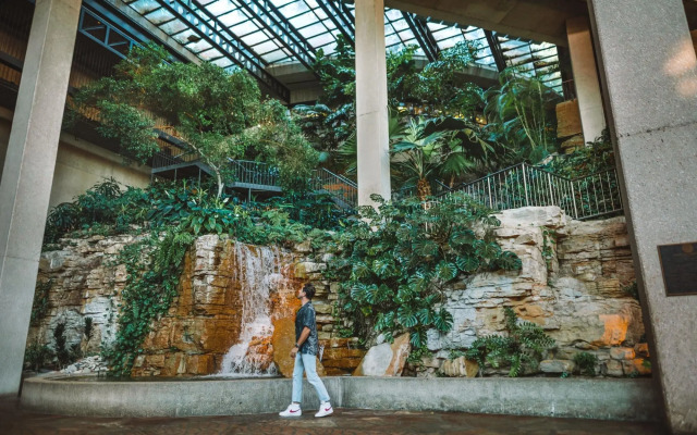 The Westin Kansas City at Crown Center