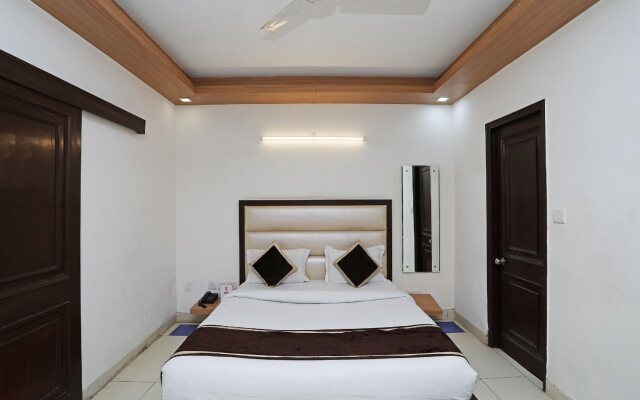 Stay South Plaza By OYO Rooms