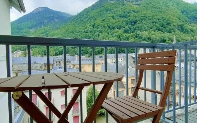 Appartement Cauterets, 2 pièces, 4 personnes - FR-1-234-148