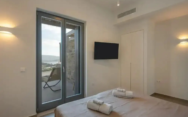 Avera Luxury Villas