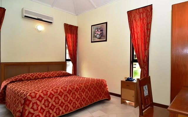 Puteri Bayu Beach Resort – Guest Rooms – Pangkor Laut