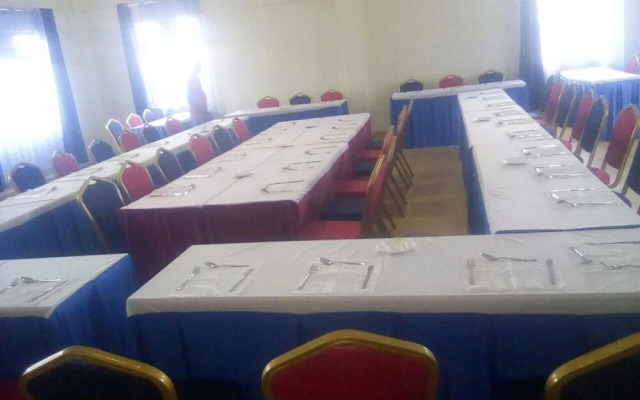 Siaya Summit Hotel