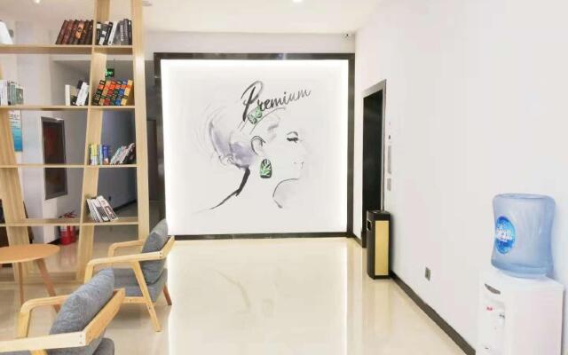 7 Days Premium·Qingzhou Wanlong Shopping Mall